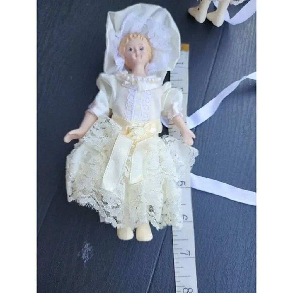 VICTORIAN PORCELAIN DOLL Ivory‎ Dress Smithsonian Christmas Tree Ornament Sealed